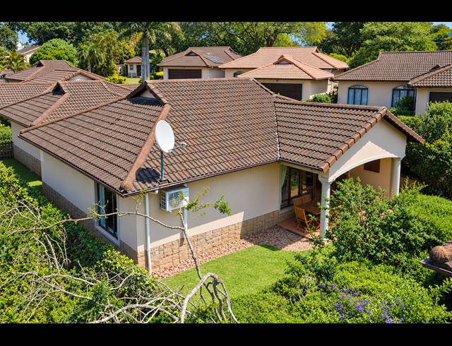 2 BEDROOM TOWNHOUSE FOR SALE IN WATERFALL